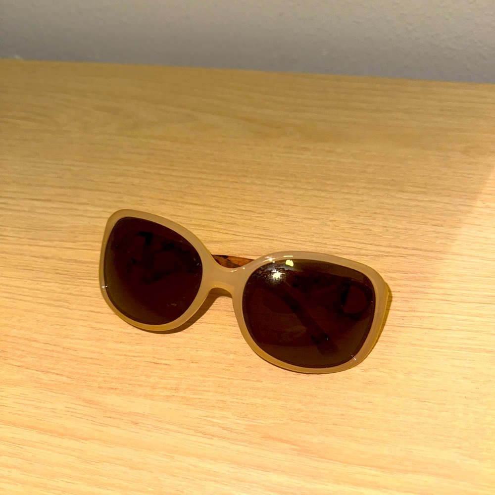 Oscar De La Renta Oval Frame Sunglasses Women’s